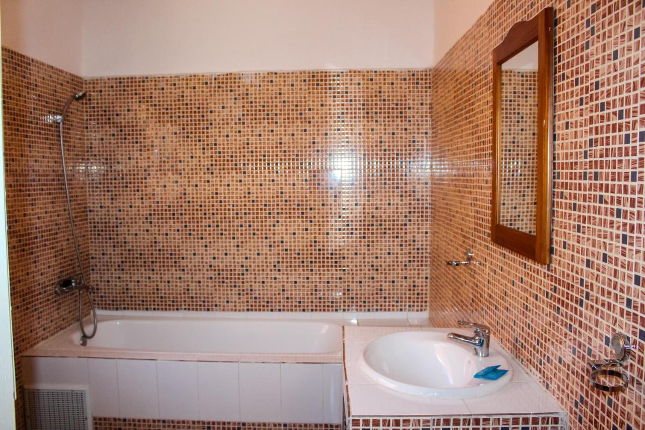 Le K Bed & Breakfast Nouakchott Dış mekan fotoğraf